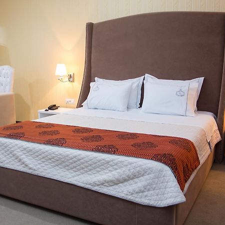 Santa Quaranta Premium Resort Sarandë Esterno foto