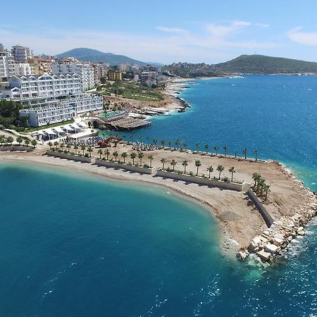 Santa Quaranta Premium Resort Sarandë Esterno foto