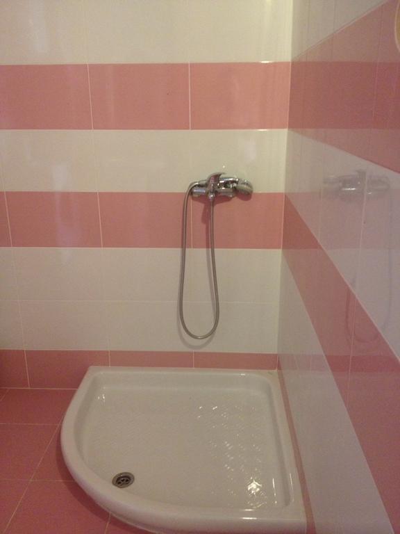 Santa Quaranta Premium Resort Sarandë Esterno foto