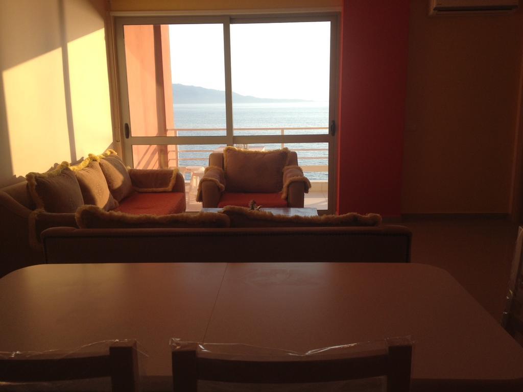 Santa Quaranta Premium Resort Sarandë Esterno foto