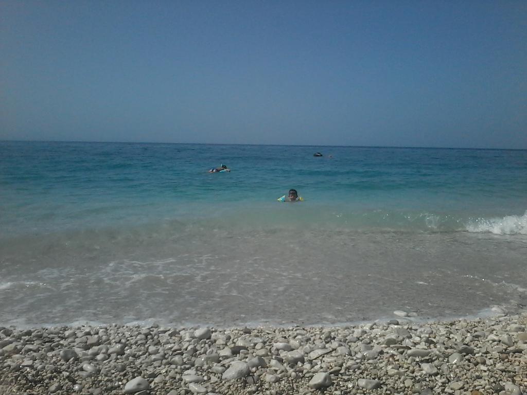 Santa Quaranta Premium Resort Sarandë Esterno foto