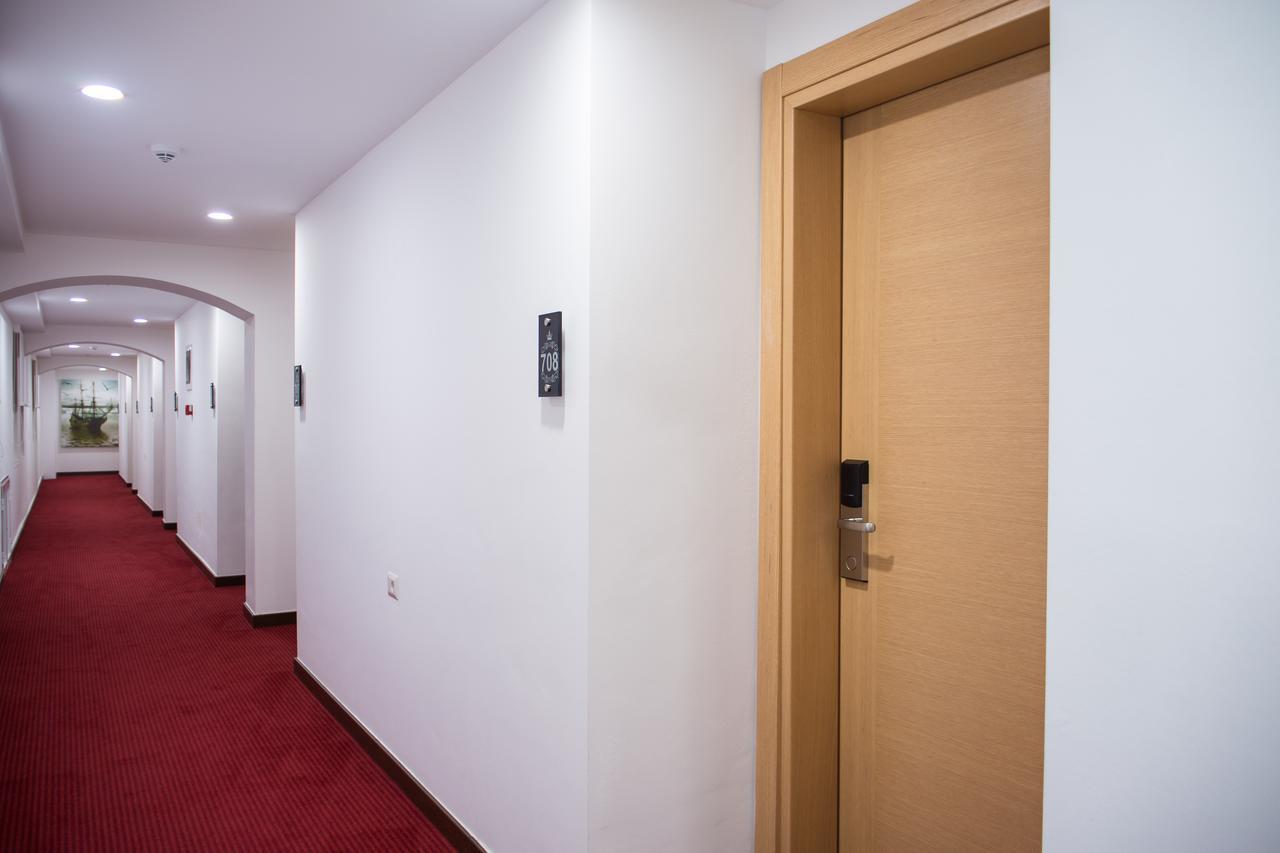 Santa Quaranta Premium Resort Sarandë Esterno foto