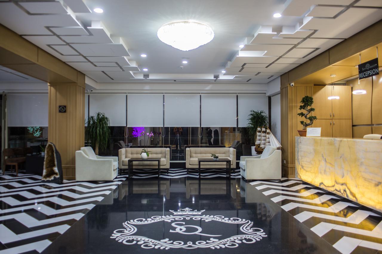Santa Quaranta Premium Resort Sarandë Esterno foto