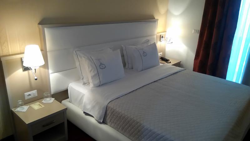 Santa Quaranta Premium Resort Sarandë Esterno foto